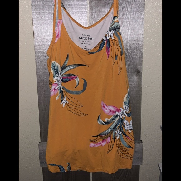 torrid Tops - Torrid super soft spaghetti strapped tank nwot